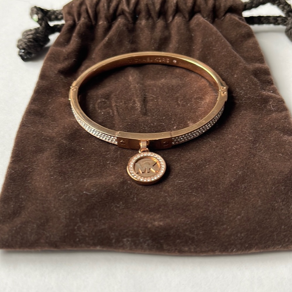 Michael Kors Rose Gold - hinged bangled bracelet with pave crystal studded band